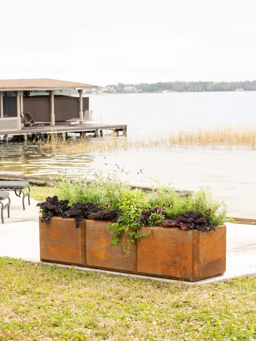 Corten Steel Modular Raised Bed, 2’x6′ (17.5″ D)